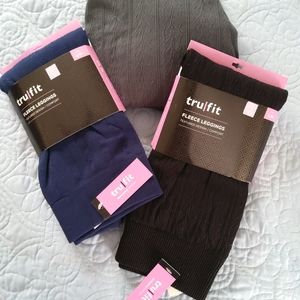 3 pair cable knit leggings